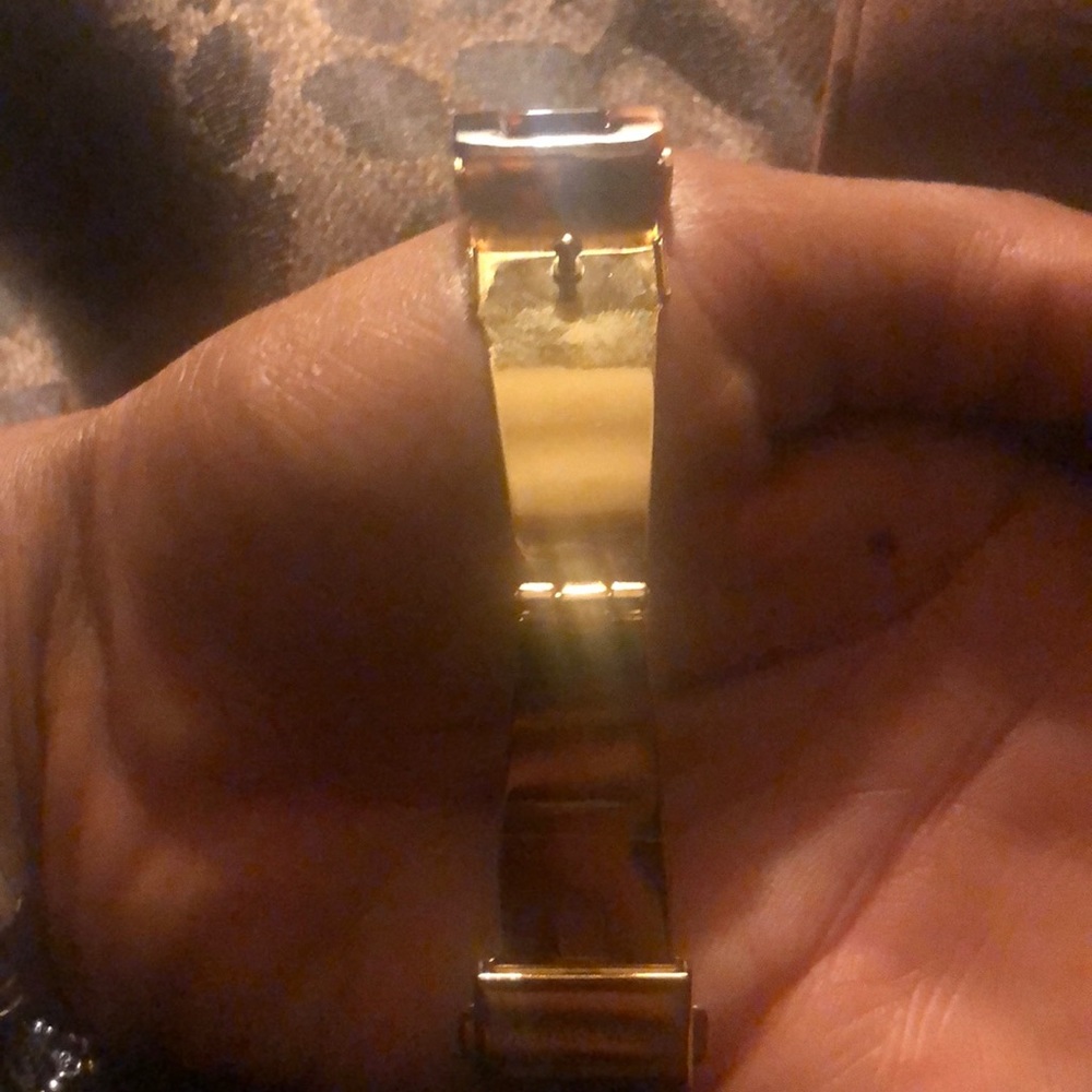 Michael Kors Watch - Picture 2 of 5